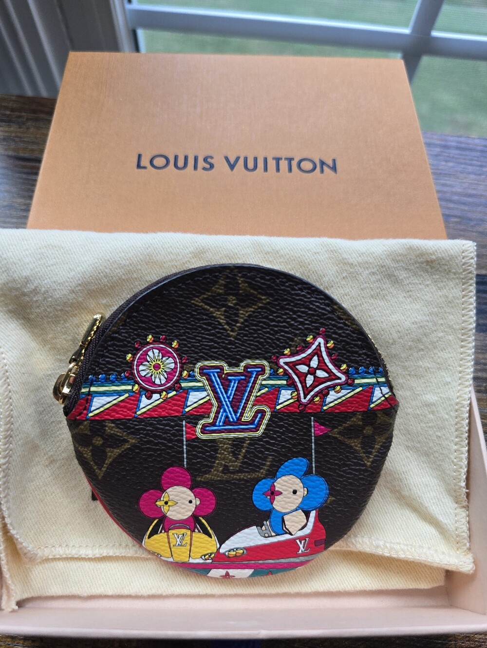 Louis Vuitton Monogram Vivienne Bumper Cars Round Coin Purse- Full Inclusion